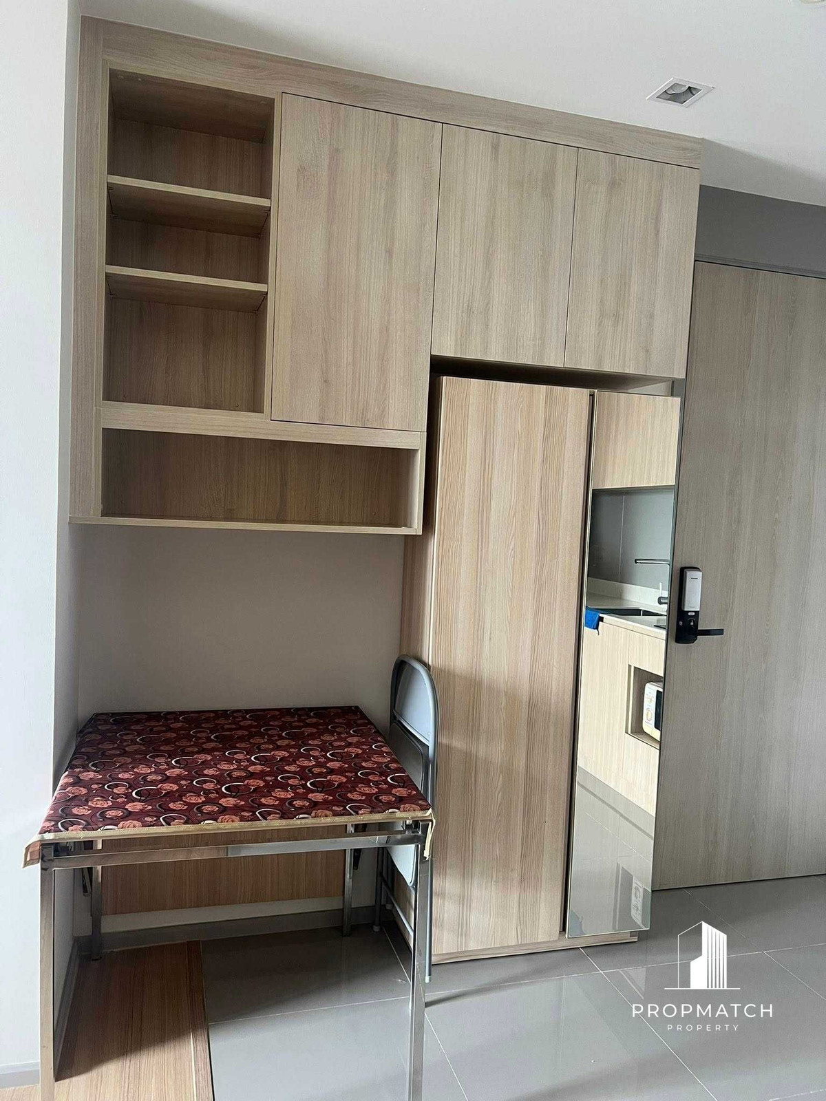 ✨Flash Deal ✨M Jatujak( 2Bed 2Bath 56SQM.) แต่งครบพร้อมอยู่ !! เพียง 40,000บาทต่อเดือน Tel.0981315848 @propmatch Loading...