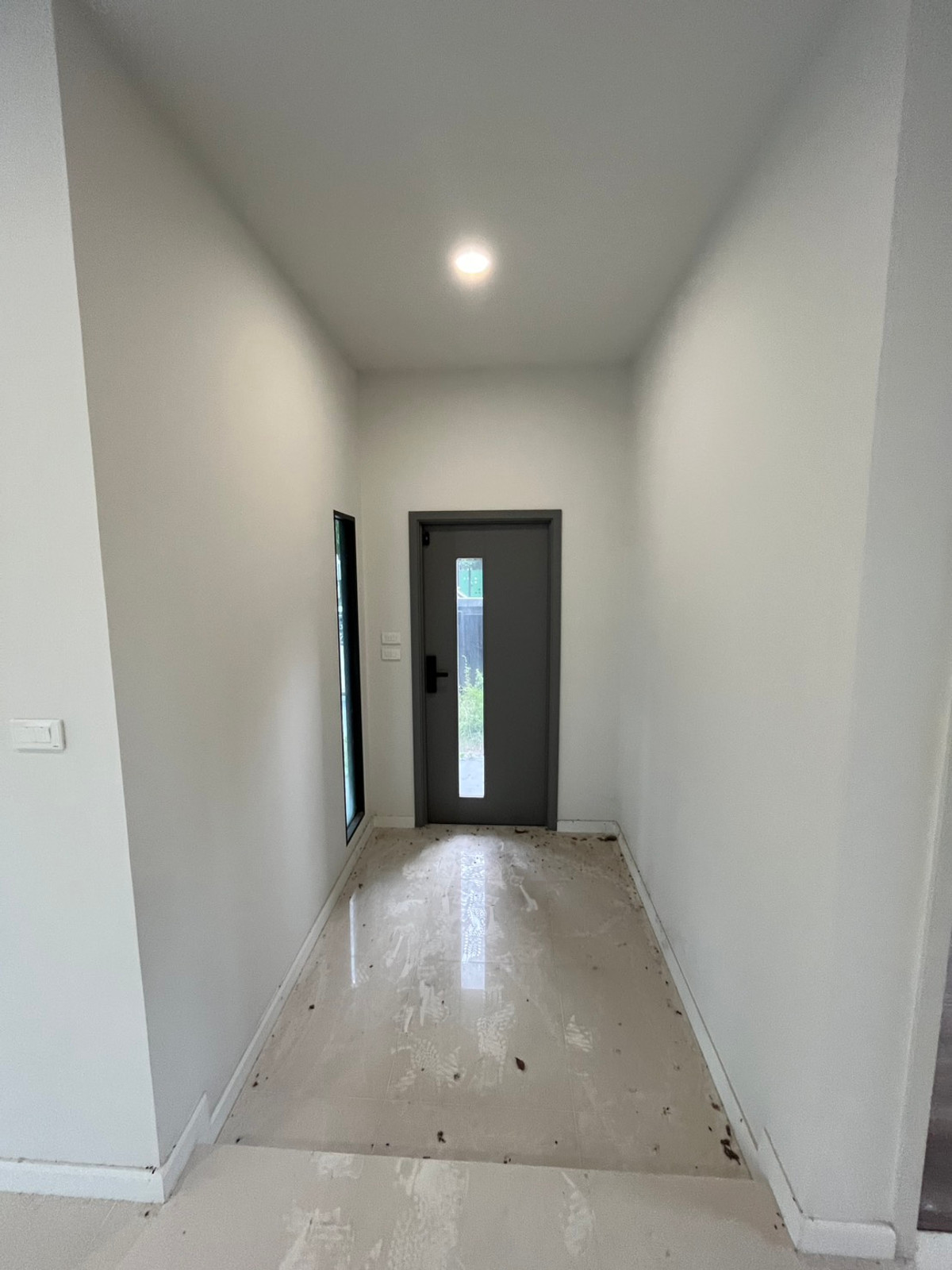 For SaleHouseRattanathibet, Sanambinna : 🏡 Grand Britannia Nonthaburi Station – corner plot detached house in front of the central garden, largest land in the project, price 14,900,000 baht.