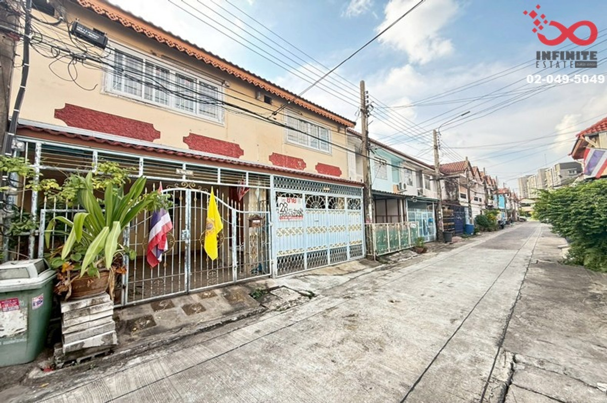 ขายทาวน์เฮาส์ บางกรวย-ไทรน้อย13  หมู่บ้านสมชาย บางกรวย นนทบุรี 2ชั้น 28ตร.ว. Loading...