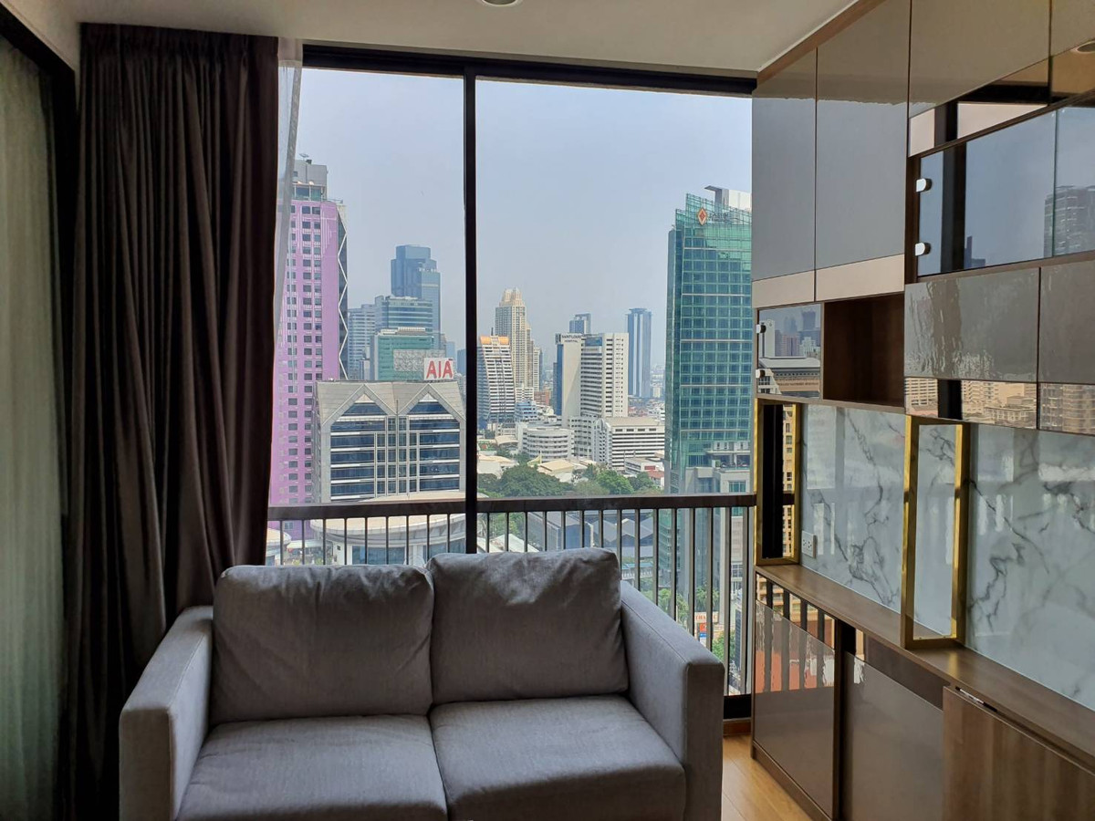 ให้เช่าคอนโดสาทร นราธิวาส : คอนโด ทำเลดี พร้อมเฟอร์นิเจอร์ ตกแต่งสวยงาม ให้เช่า ย่านสาทร-สีลม ใกล้BTS สุรศักดิ์ เพียง 260 เมตร
