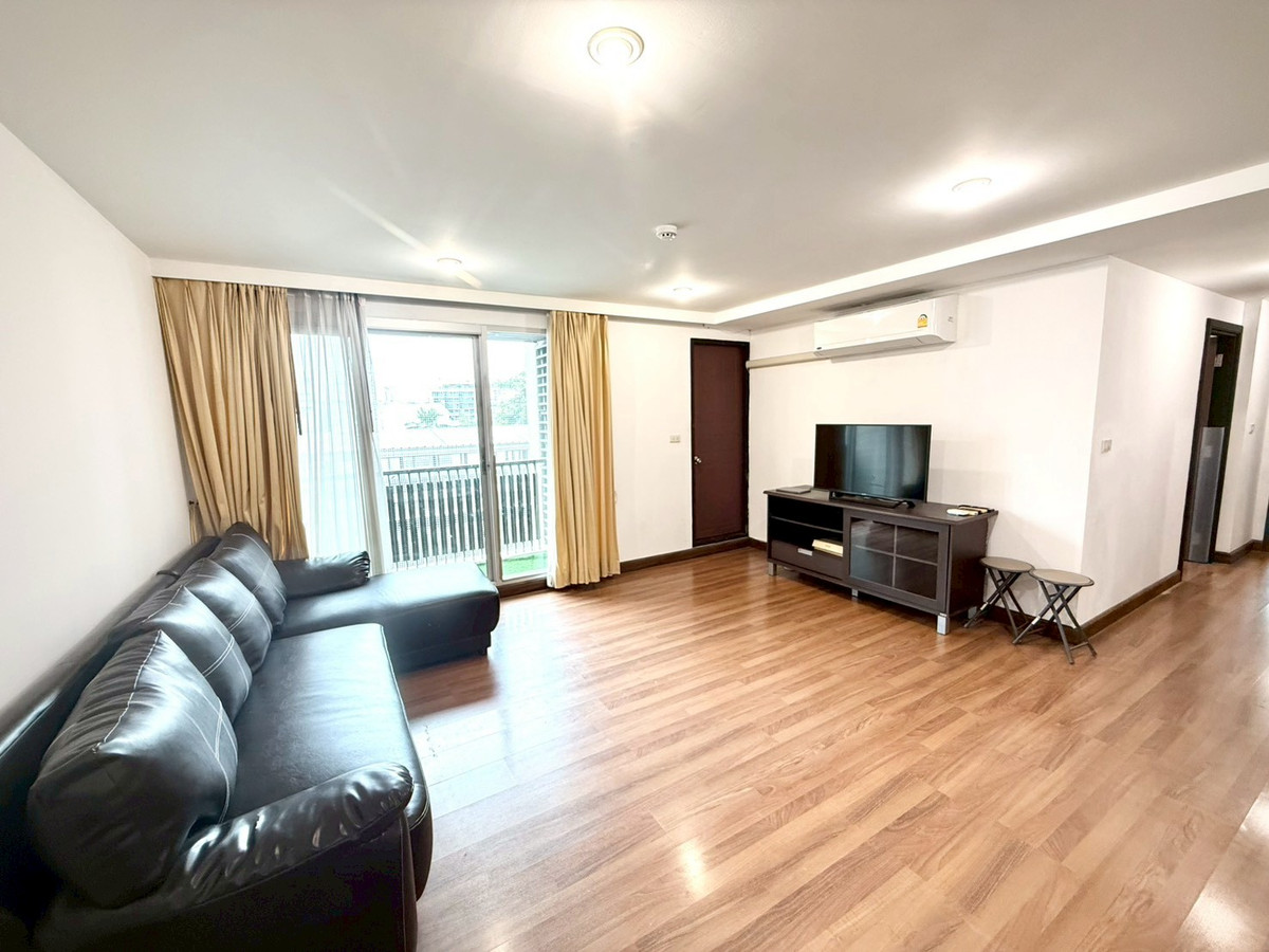 คอนโดอารีย์ อนุสาวรีย์ : ขาย / ให้เช่า คอนโด ห้องขนาดใหญ่ Centric Ari Place 4 ทำเลดีของกินอร่อย