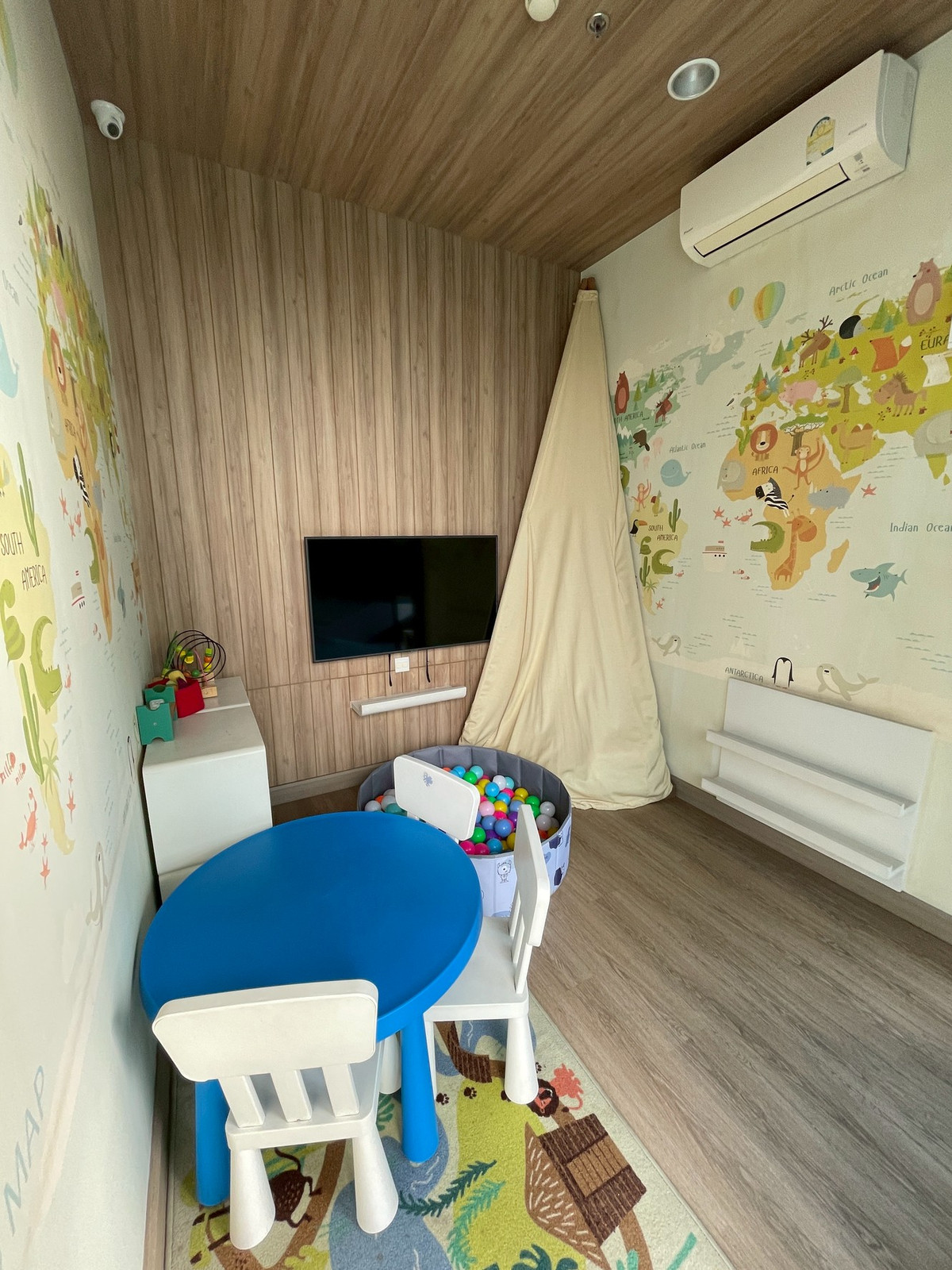 ให้เช่า 2 ห้องนอน 50.8 ตร.ม. วิซดอม อินสปาย สุขุมวิท Whizdom Inspire Sukhumvit  Loading...