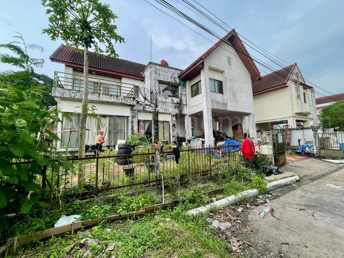 Single house 73 sq m, Caribbean Home, Chalong Krung, Lat Krabang. Loading...