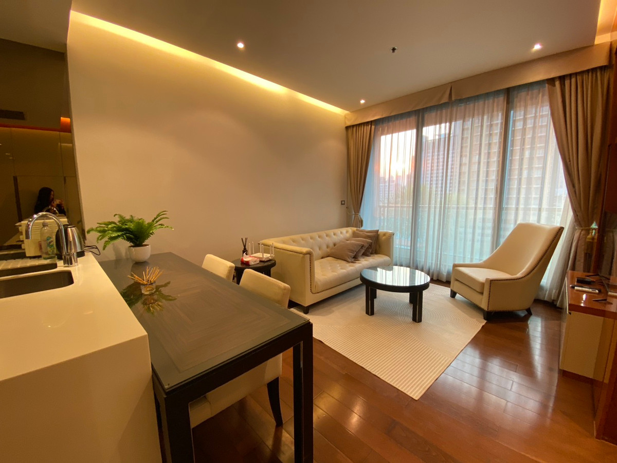 O5211068 ให้เช่า คอนโด The Address Sukhumvit 28 ขนาด 52 ตร.ม. ชั้น 9 Loading...