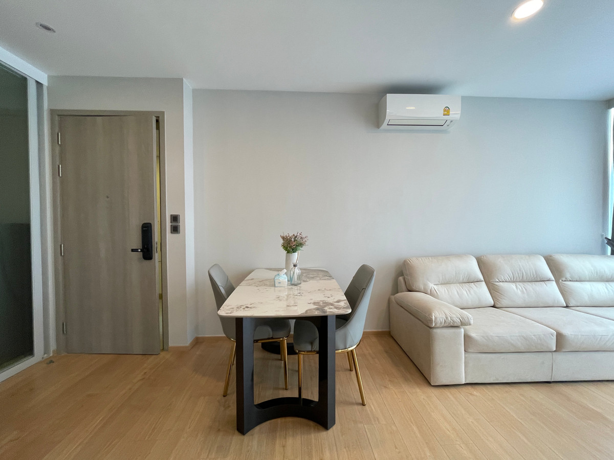 ขายคอนโดสุขุมวิท อโศก ทองหล่อ : ขายคอนโด Chewathai Residence Thonglor ทำเลทองหล่อ 20 เดินถึงได้ทั้งเอกมัย-ทองหล่อ เงียบสงบ เป็นส่วนตัว พร้อมอยู่ Fully Fitted พร้อมเฟอร์ฯ เครื่องใช้ไฟฟ้า ครบ