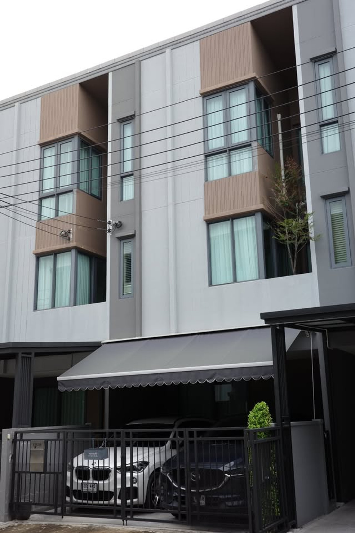 For SaleTownhomeBang kae, Phetkasem : Townhome Baan Klang Muang Sathorn - Kallapapruek / 3 Bedrooms (FOR SALE), Baan Klang Muang Sathorn - Kallapapruek / Townhome 3 Bedrooms (FOR SALE) BALL015