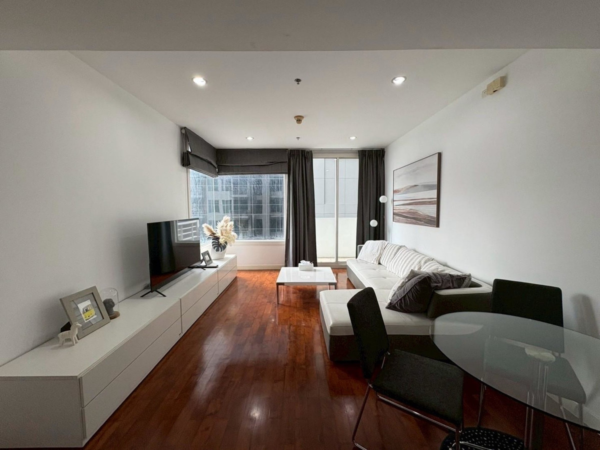 ให้เช่าคอนโดสุขุมวิท อโศก ทองหล่อ : 🔥Rent at Siri Residence  🔥1BR 1BR.🔥Specia 42,000🔥64.6sqm 🔥Floor10