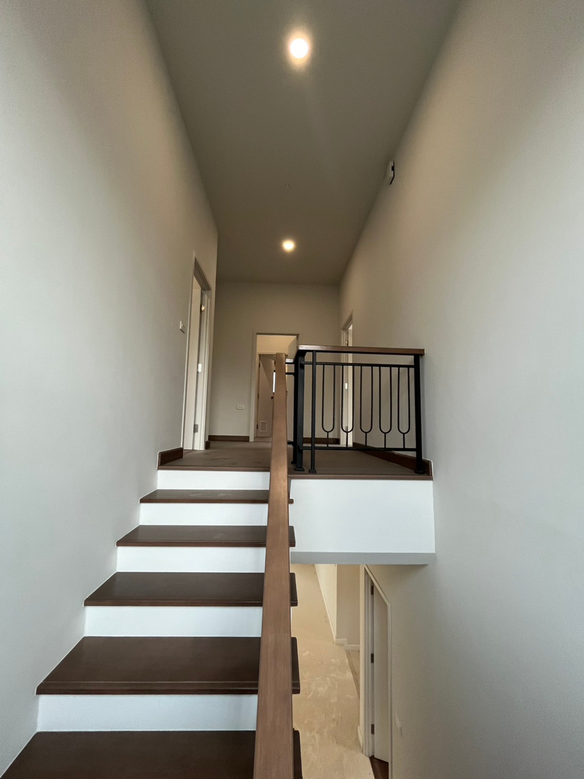 For SaleHouseRattanathibet, Sanambinna : 🏡 Grand Britannia Nonthaburi Station – corner plot detached house in front of the central garden, largest land in the project, price 14,900,000 baht.