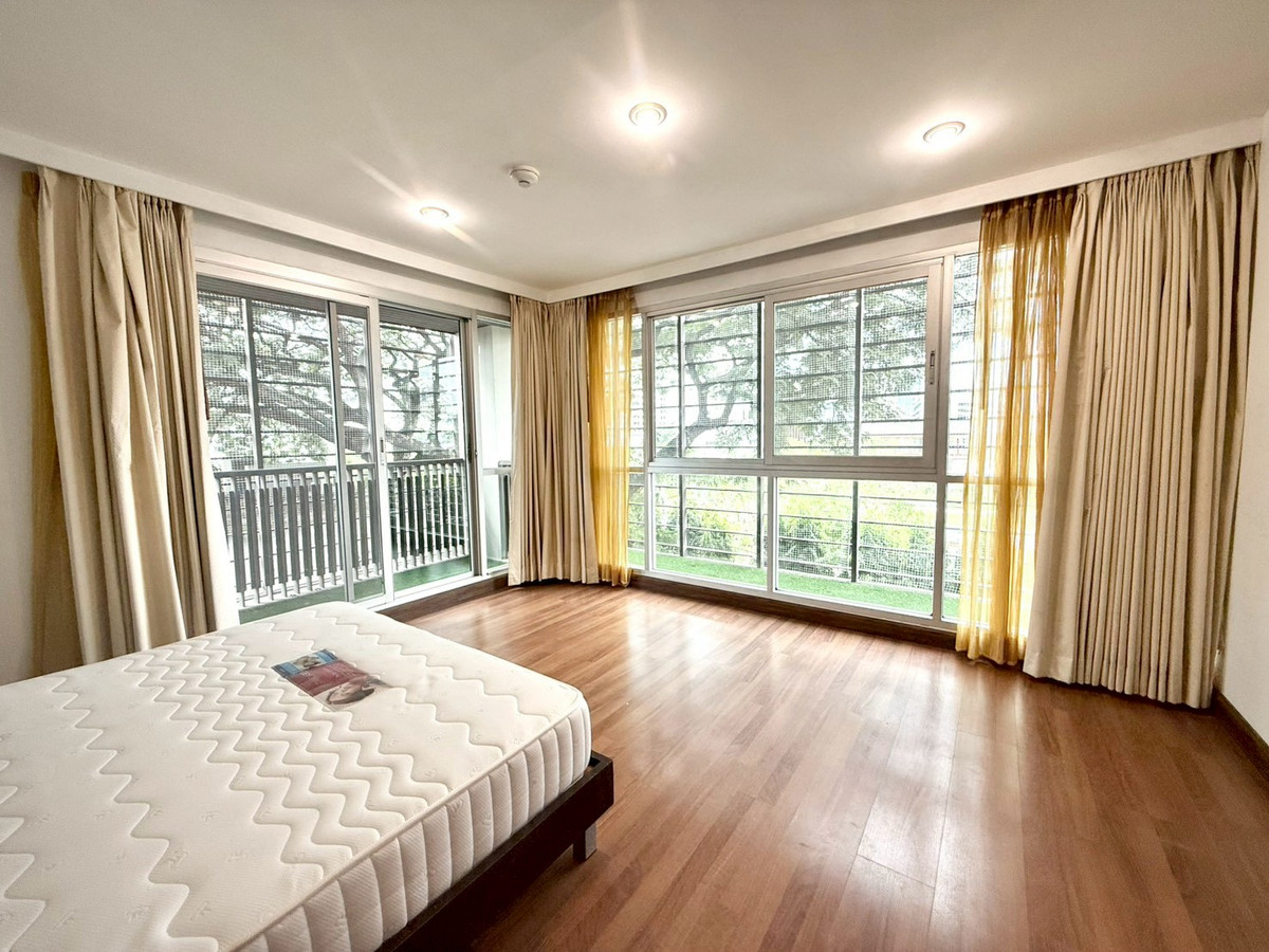 คอนโดอารีย์ อนุสาวรีย์ : ขาย / ให้เช่า คอนโด ห้องขนาดใหญ่ Centric Ari Place 4 ทำเลดีของกินอร่อย