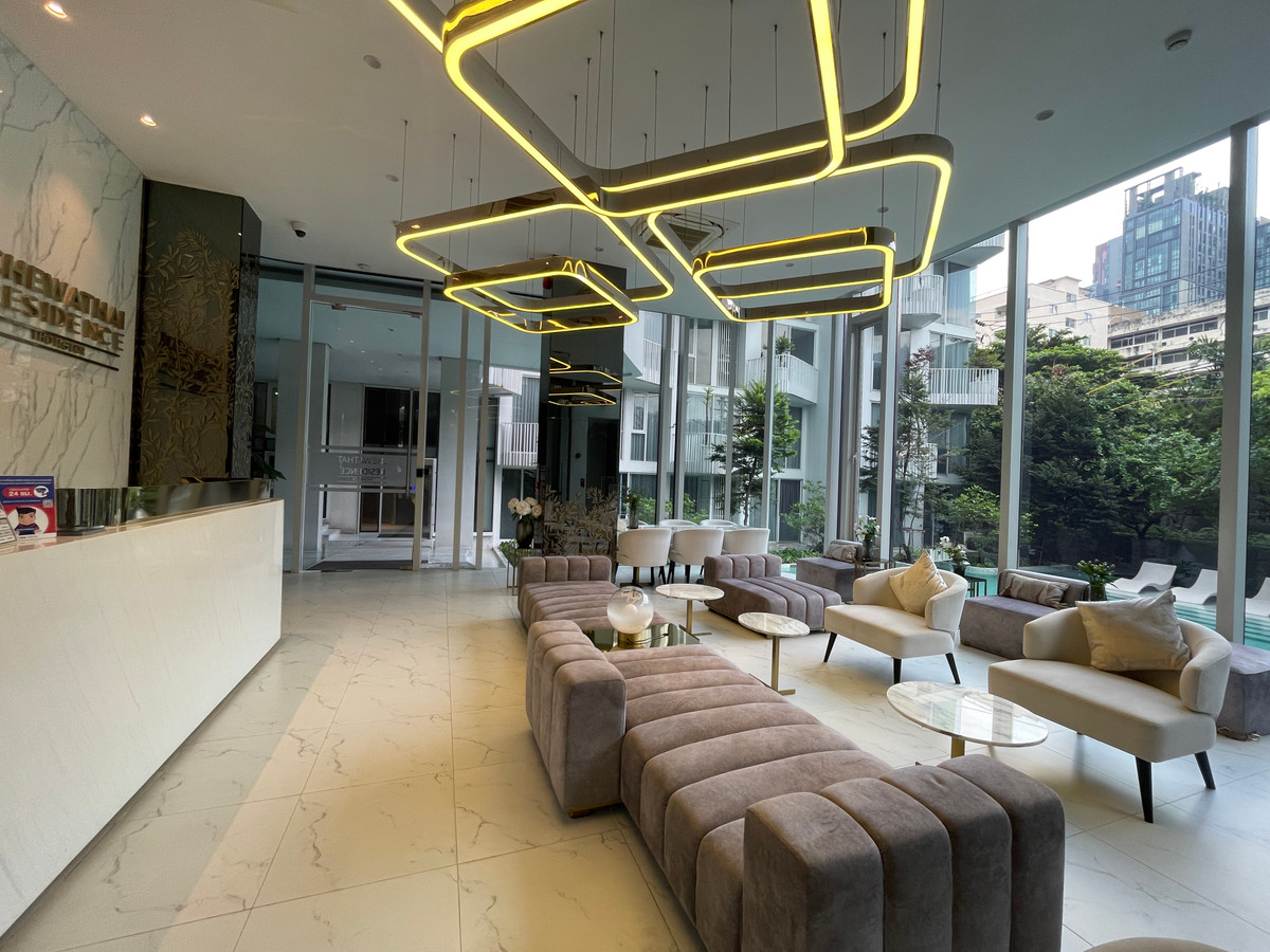 ขายคอนโดสุขุมวิท อโศก ทองหล่อ : ขายคอนโด Chewathai Residence Thonglor ทำเลทองหล่อ 20 เดินถึงได้ทั้งเอกมัย-ทองหล่อ เงียบสงบ เป็นส่วนตัว พร้อมอยู่ Fully Fitted พร้อมเฟอร์ฯ เครื่องใช้ไฟฟ้า ครบ