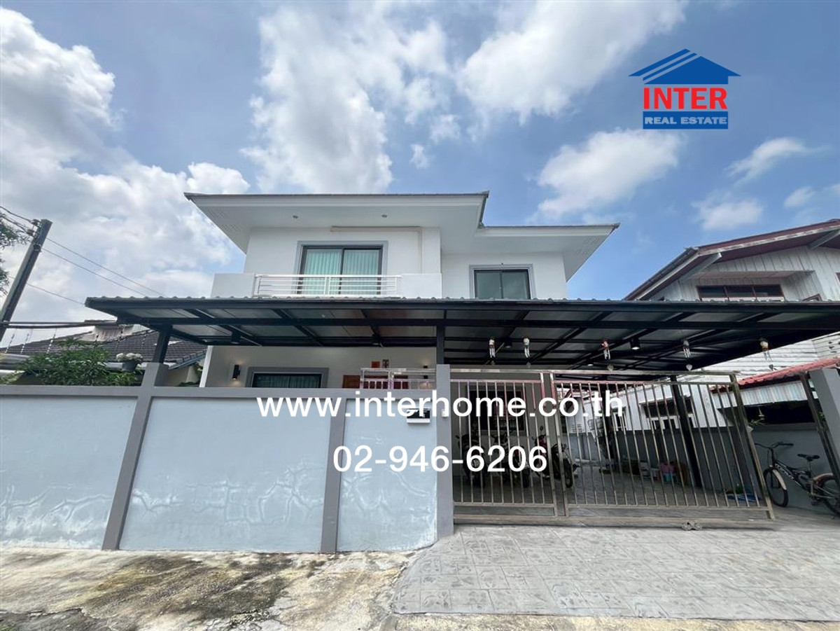 2-story detached house, 51 sq m. Detached house, Soi Bang Waek 104, Intersection 2-8, Charansanitwong Road. Phutthamonthon Sai 1 Road, Phasi Charoen District, Bangkok Loading...