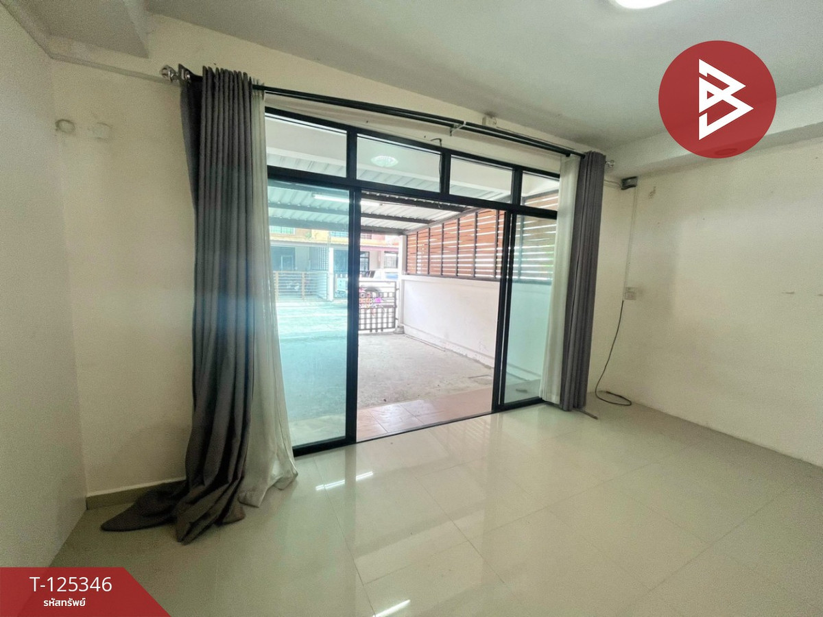 Townhouse for sale The Home Park Village, Phan Thong (The Home Park), Chonburi Loading...