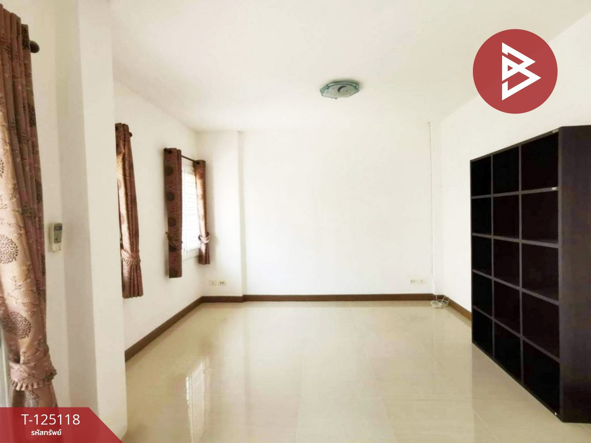 ขายทาวน์เฮ้าส์ หมู่บ้านสุขสรรค์วิลล่า บางแสน (Suksan Villa Bangsaen) ชลบุรี Loading...