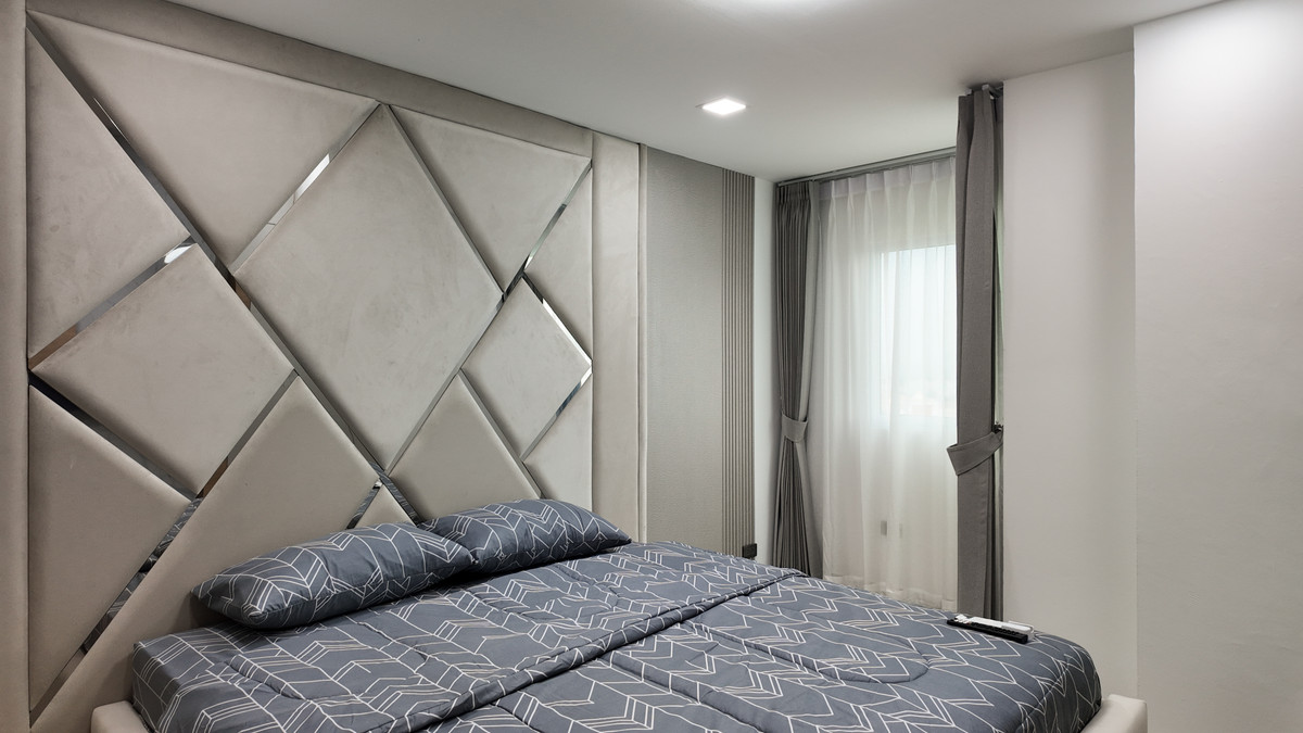 ขาย! A.D. Condo Hyatt, 2 ห้องนอน 1 ห้องน้ำ, วิวเมือง, โควต้าต่างชาติ Loading...