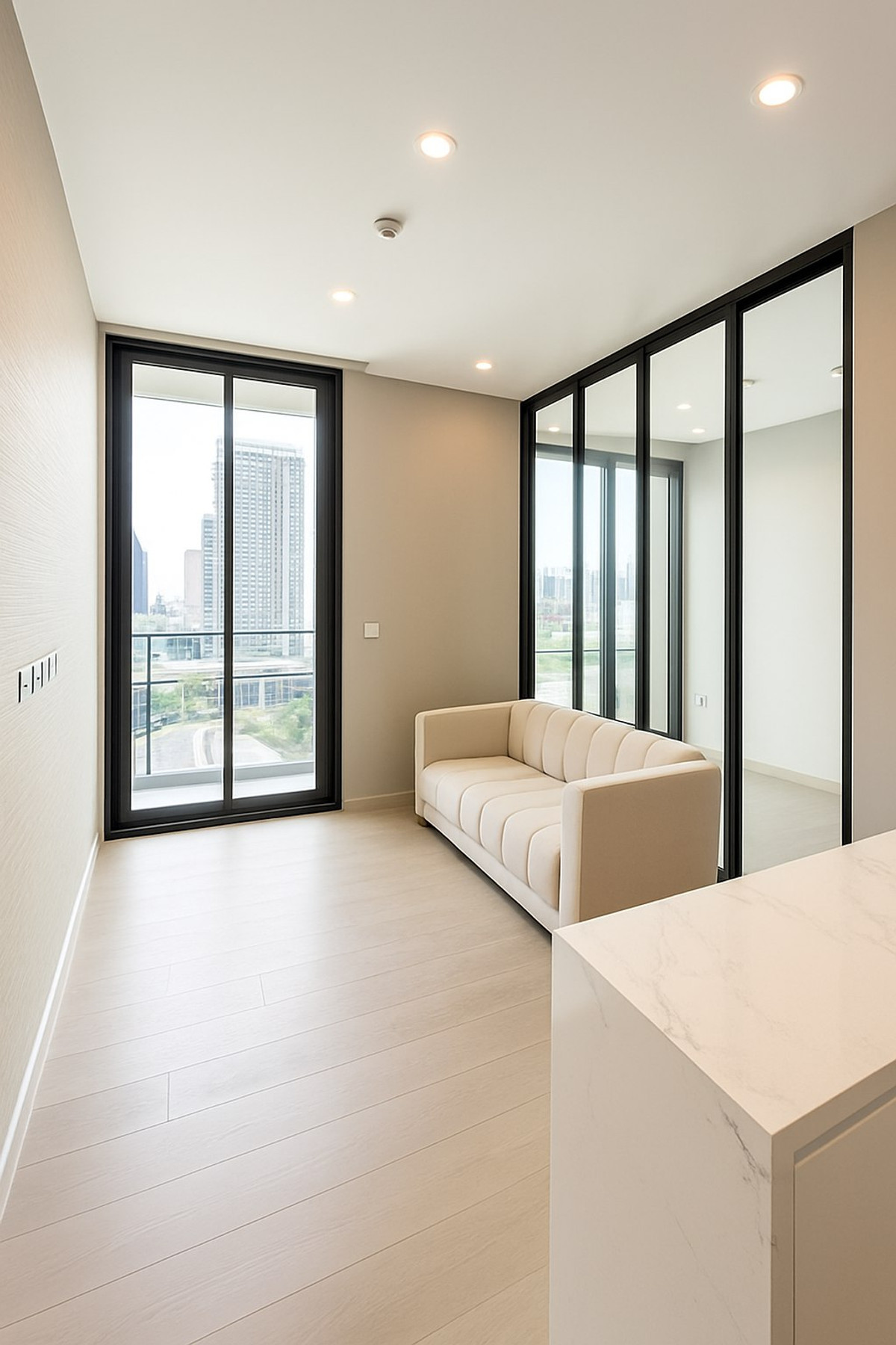 For SaleCondoRama9, Petchburi, RCA : 🔥 Urgent sale 🔥 Cheapest, beautiful room, new, exactly like the cover, corner room, spacious room Call 0619824959