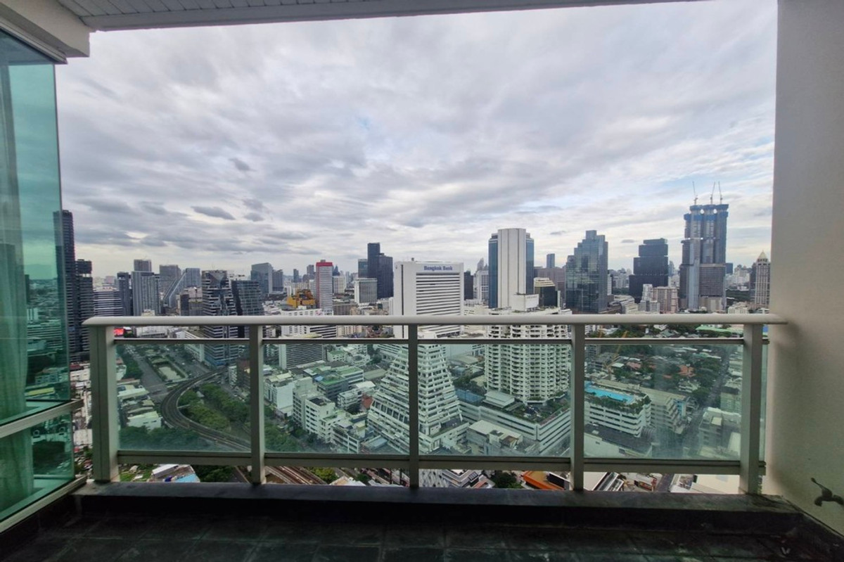 For SaleCondoSathorn, Narathiwat : 🔥 Sale with tenant !! high floor 31++!!🔥 Code C20251000085..........The Infinity, 3 bedroom, 3 bathroom, furnished, ready to move in, Special Deal!!📣📣