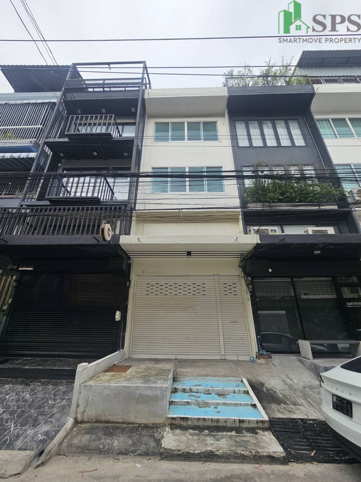 ให้เช่าทาวน์โฮมอ่อนนุช อุดมสุข : For Rent: Shophouse / Townhome  ให้เช่า อาคารพาณิชย์/ทาวน์โฮม พักอาศัยได้  (SPSJN225)