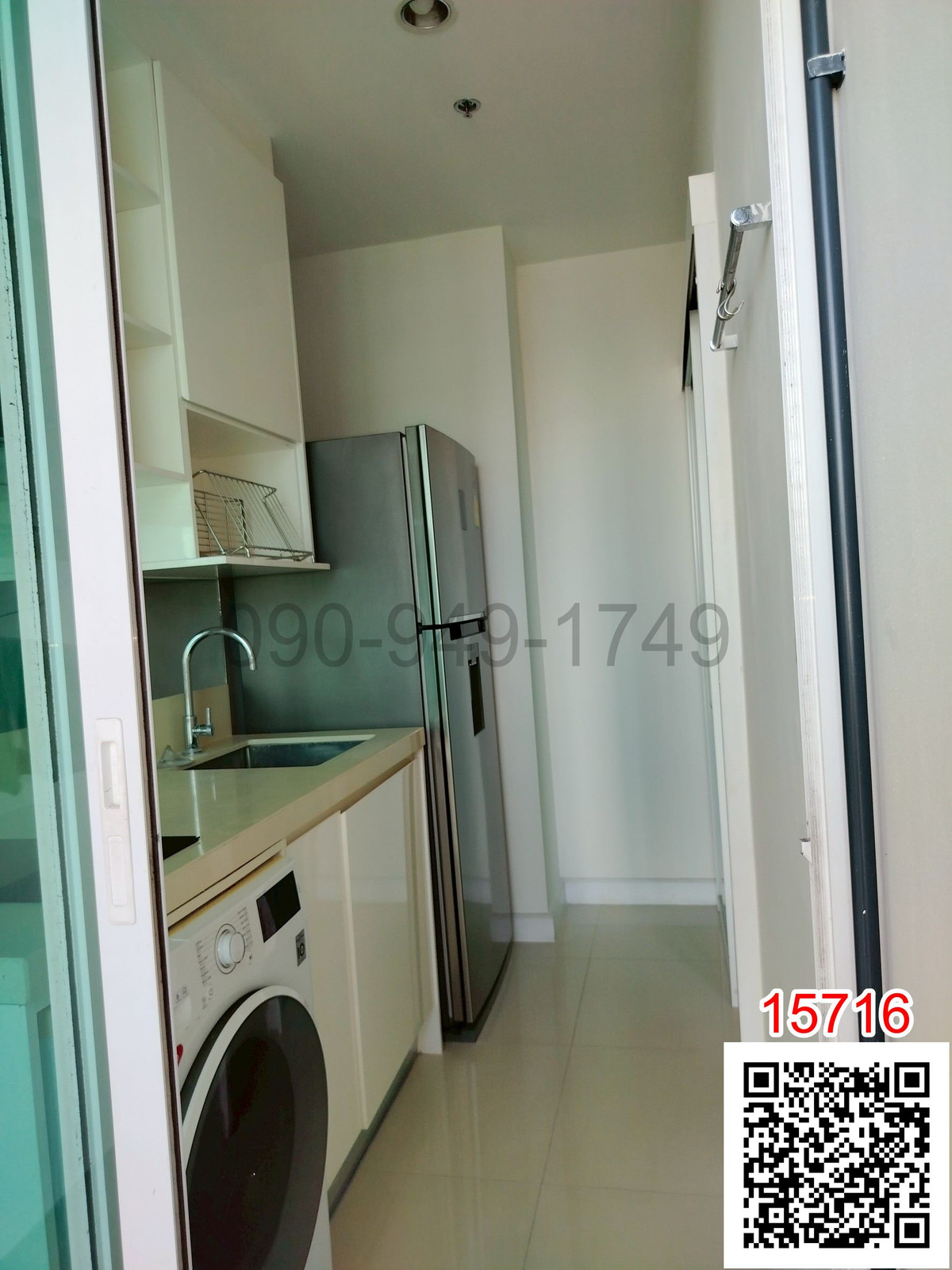 เช่า คอนโด THE SKY สุขุมวิท ห้องมุม ชั้น 13 ตึก B ใกล้รถไฟฟ้า BTS อุดมสุข Loading...