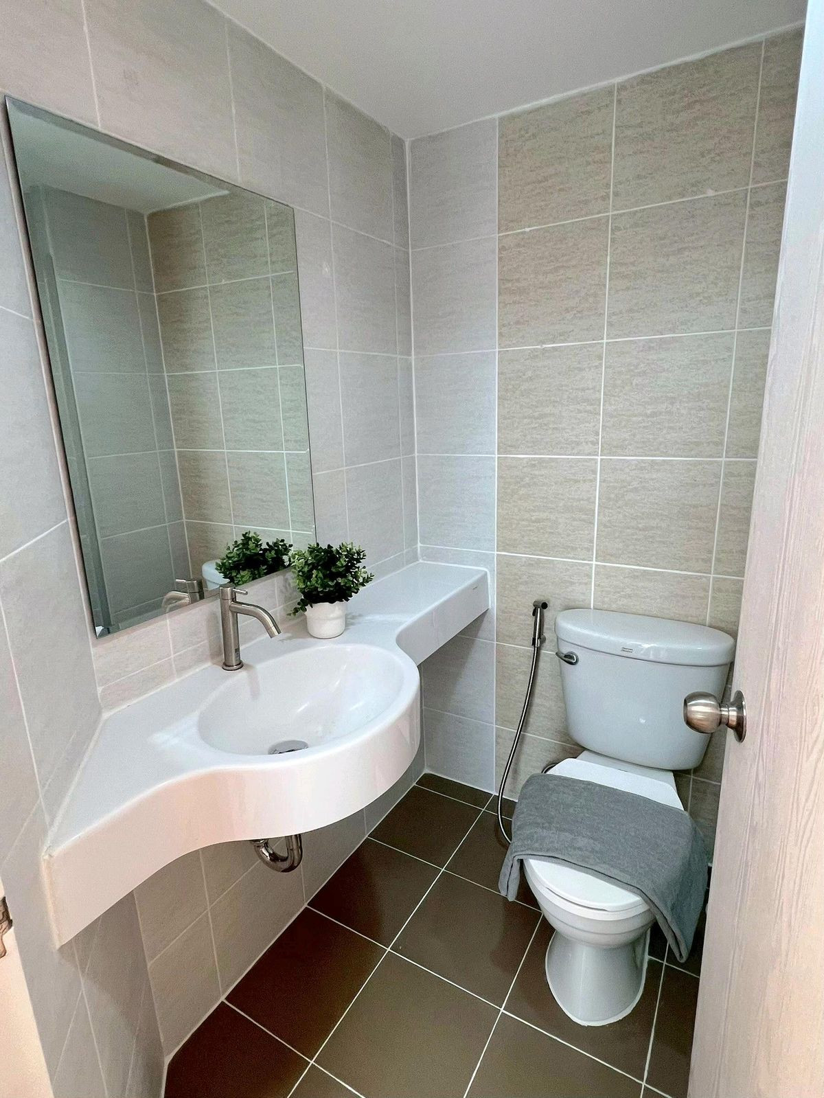 For SaleCondoLadkrabang, Suwannaphum Airport : Urgent sale 🔥 Lumpini Ville Onnut - Lat Krabang 2 🔥 near Airport Rail Link Ban Thap Chang