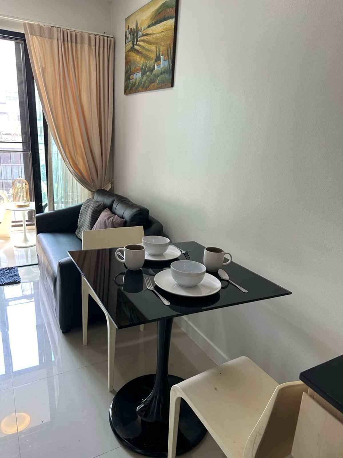 Beautiful condo next to Huai Khwang BTS station. Loading...