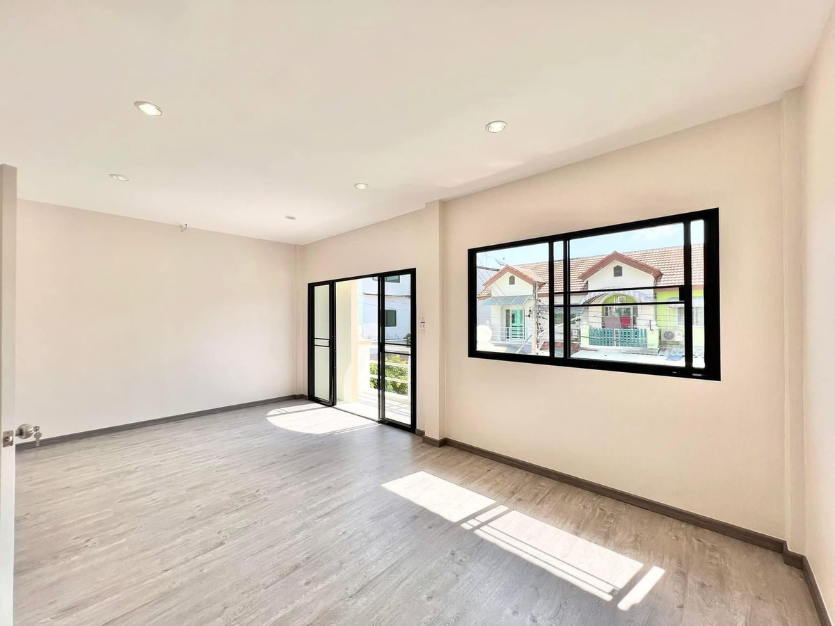 For SaleTownhomeEakachai, Bang Bon : Townhome Sathorn Grand Ville / 3 Bedrooms (FOR SALE), Sathorn Grand Ville / Townhome 3 Bedrooms (FOR SALE) BALL046