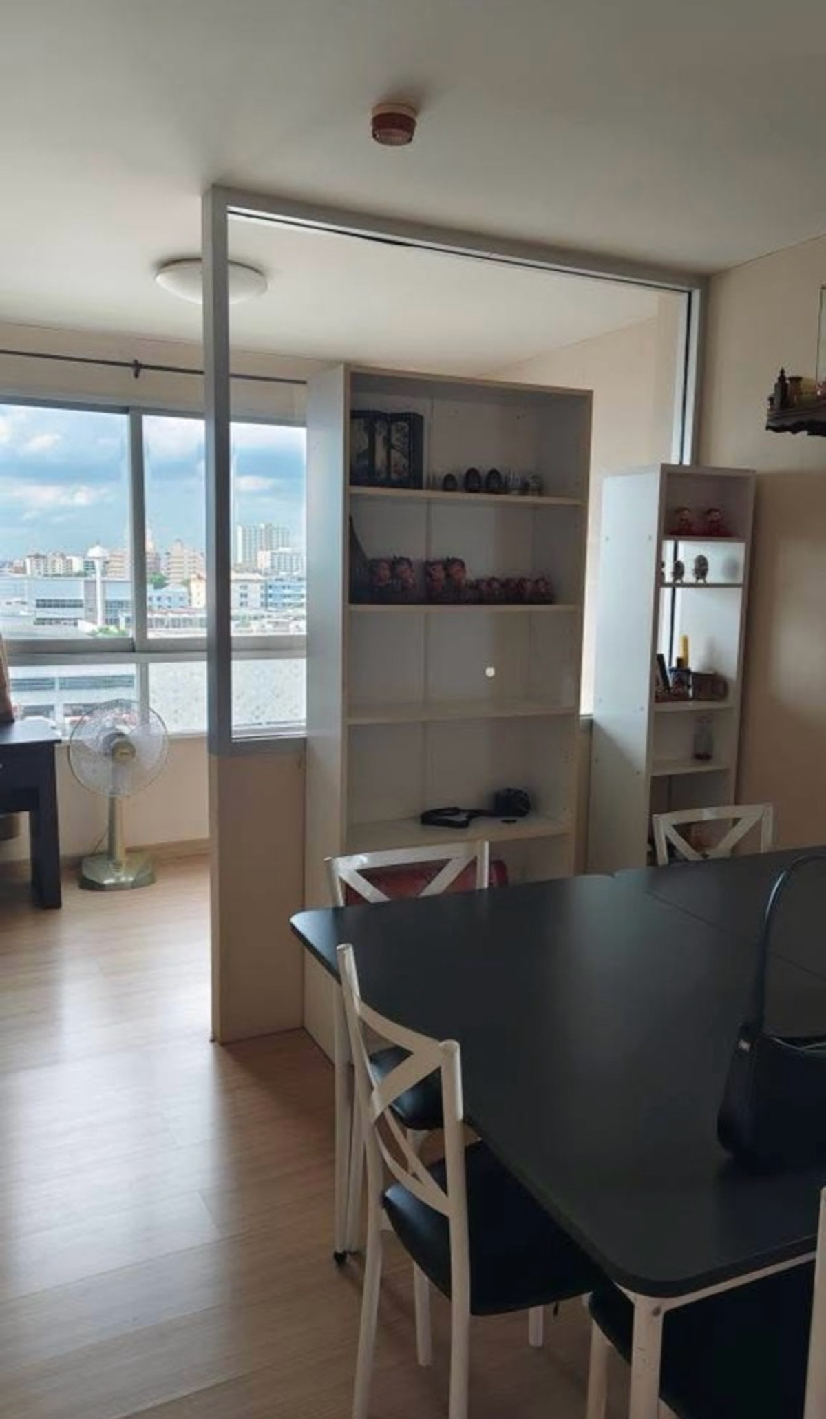 ขายคอนโด Plum condo nawamin พลัมคอนโด นวมินทร์ เดินทางสะดวก ใกล้สถานีรถไฟฟ้าคู้บอน Loading...