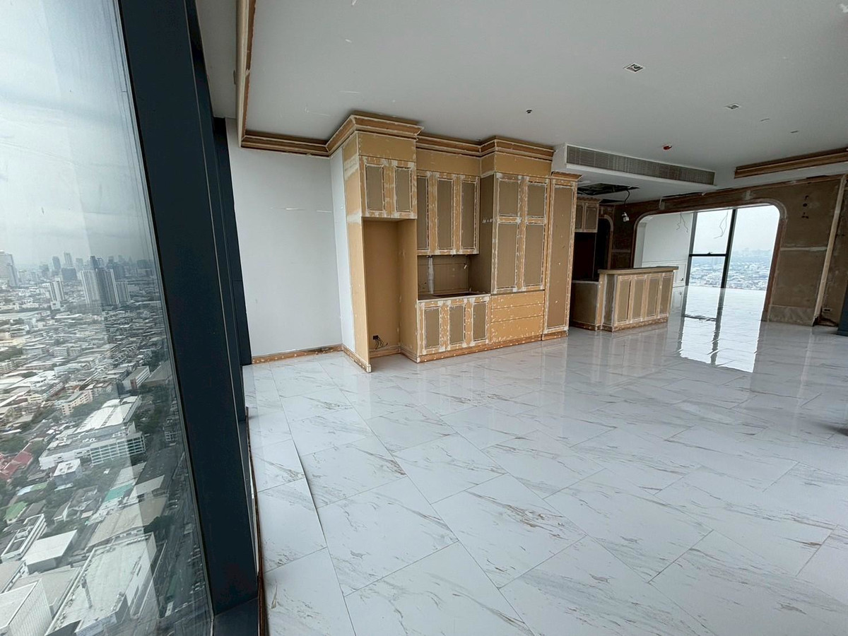 For SaleCondoRama3 (Riverside),Satupadit : Canapaya Residence sells in a Bare Shell style with a view of the Chao Phraya River. Many special gifts If interested in making an appointment to view urgently, please call.