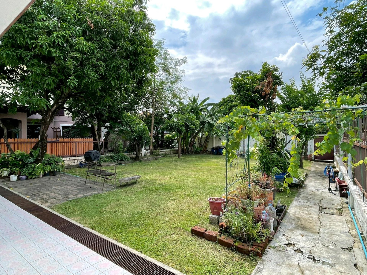 ให้เช่าบ้านบางซื่อ วงศ์สว่าง เตาปูน : 🔥❤️ ให้เช่า : บ้านเดี่ยว 2 ชั้น หมู่บ้านประชาชื่น(4 ห้องนอน, 3 ห้องน้ำ) ⛳️สถานที่ตั้ง: หมู่บ้านประชาชื่น ซ.13 ถ.สามัคคี ต.บางตลาด อ.ปากเกร็ด จ.นนทบุรี 11120💚Tel/Line : 085 484 8586 Ag.🔥ค่าเช่า 28,000 บาท/เดือน สัญญาเช่า 1 ปี (มัดจำ 2 เดือน,ล่วงหน้า1