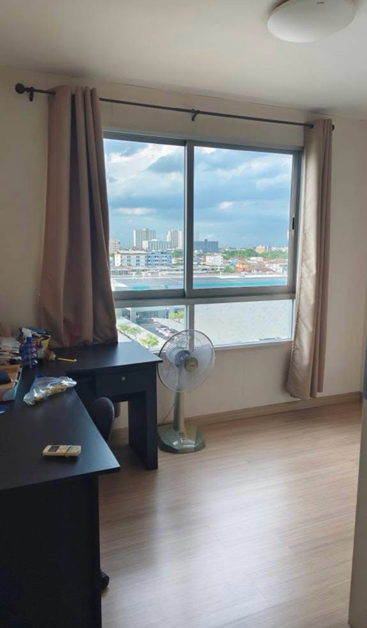 ขายคอนโด Plum condo nawamin พลัมคอนโด นวมินทร์ เดินทางสะดวก ใกล้สถานีรถไฟฟ้าคู้บอน Loading...