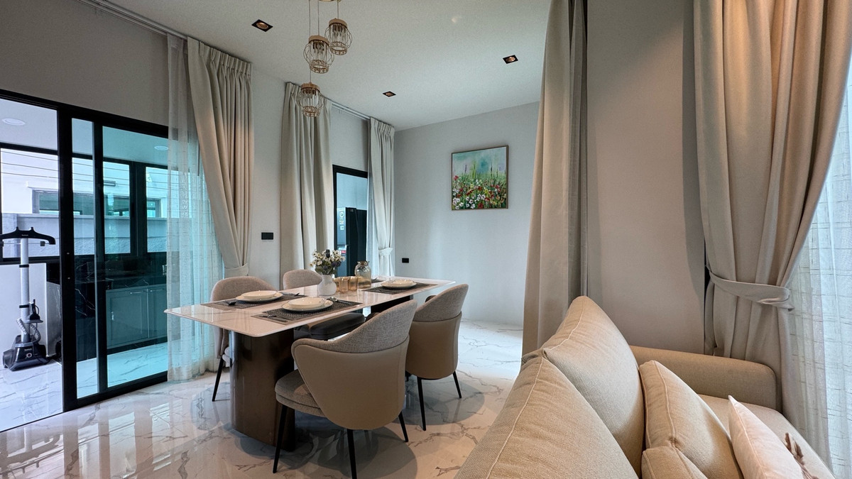 ให้เช่าบ้านพระราม 9 เพชรบุรีตัดใหม่ RCA : ให้เช่า📍บ้านหรู 4 ชั้นทำเลใจกลางเมือง รัชดา-พระราม9 ราคาเช่าสุดคุ้ม