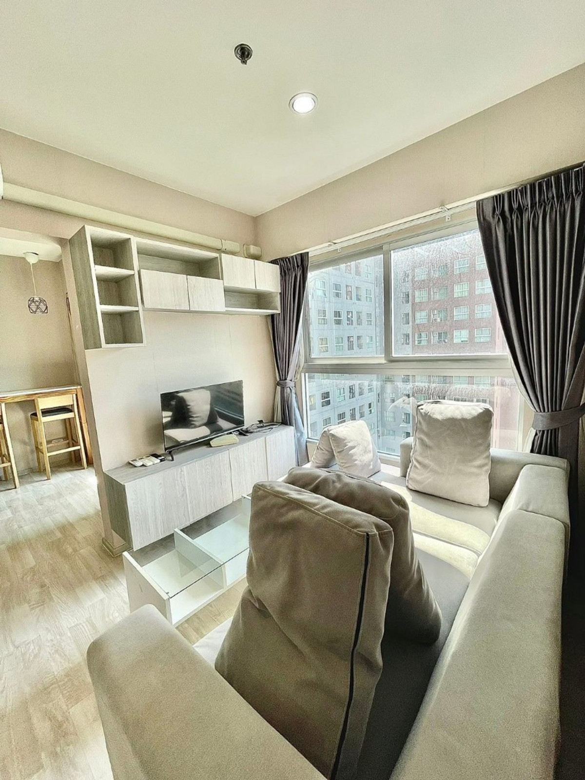 For RentCondoRama9, Petchburi, RCA : ✅ PAR187 ✅ Line : @p2nproperty