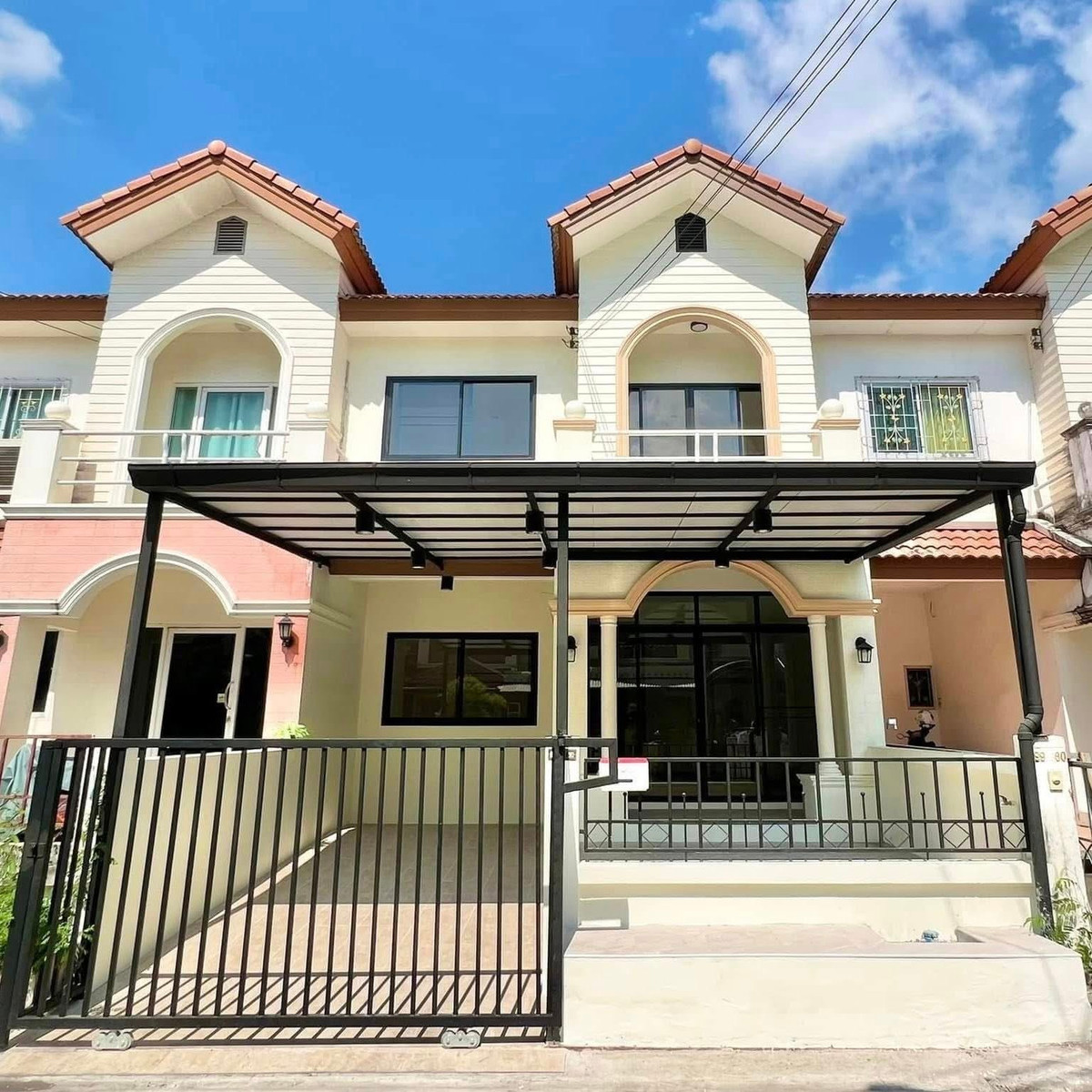 ขายทาวน์โฮมเอกชัย บางบอน : ทาวน์โฮม สาทร แกรนด์ วิลล์ / 3 ห้องนอน (ขาย), Sathorn Grand Ville / Townhome 3 Bedrooms (FOR SALE) BALL046