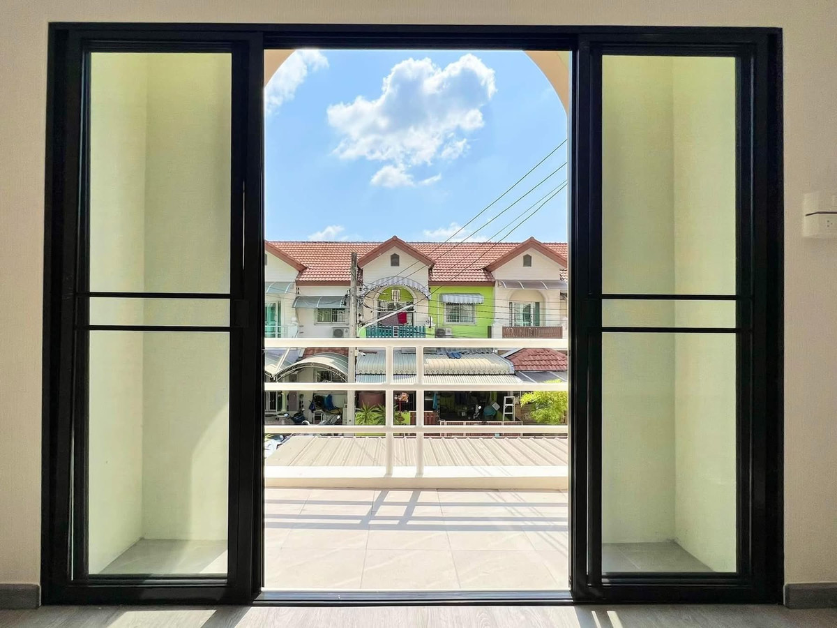 For SaleTownhomeEakachai, Bang Bon : Townhome Sathorn Grand Ville / 3 Bedrooms (FOR SALE), Sathorn Grand Ville / Townhome 3 Bedrooms (FOR SALE) BALL046