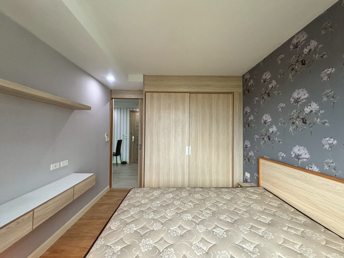 ขายคอนโดพุทธมณฑล ศาลายา : วีคอนโดศาลายา (V Condo Salaya) คอนโดวิวสวย ห้องกว้าง 2 ห้องนอน แต่งครบ
**พร้อมให้ลงทุน**