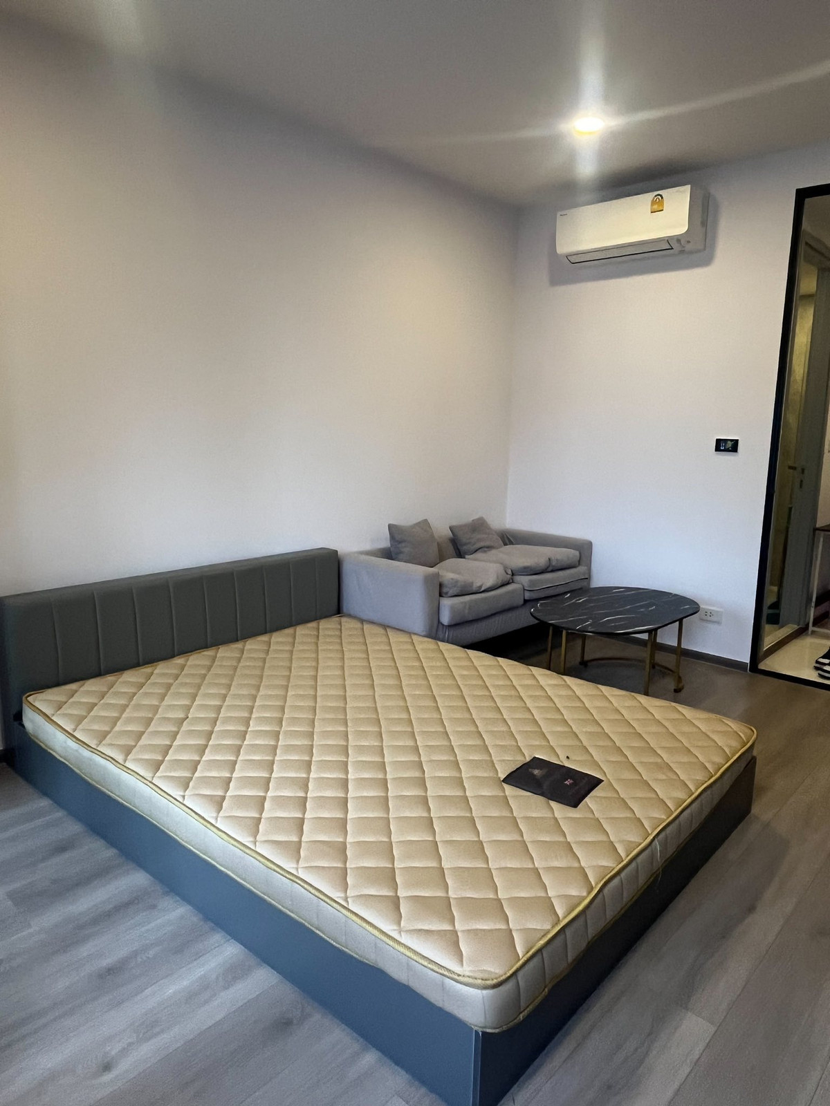 เช่า รหัส PR525 คอนโด LUMPINI PLACE พระราม 9 - รัชดา Loading...