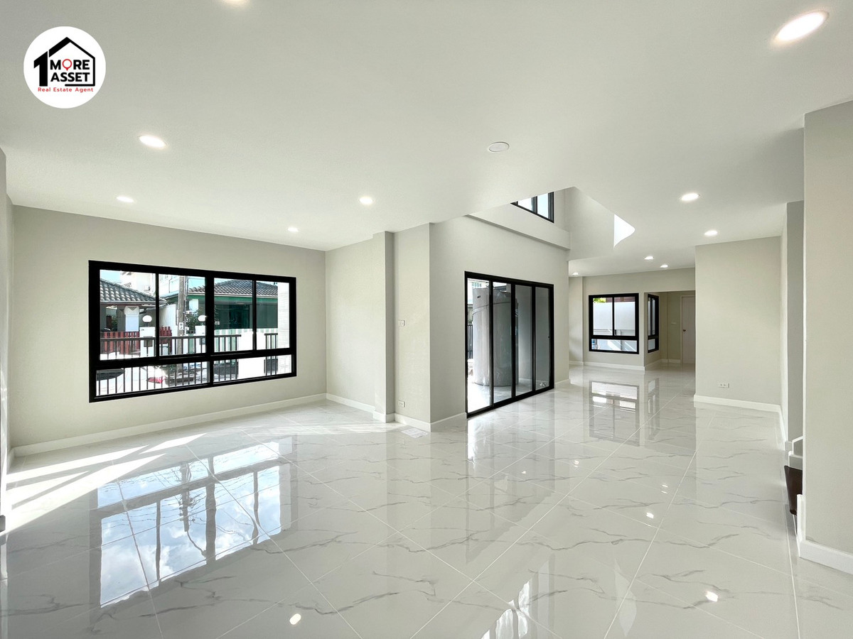 Single house for sale Yingruayniwet Prachachuen, large beautiful house, ready to move in, 5 minutes to the BTS, near the expressway, Chaengwattana-Muang Thong location. Loading...