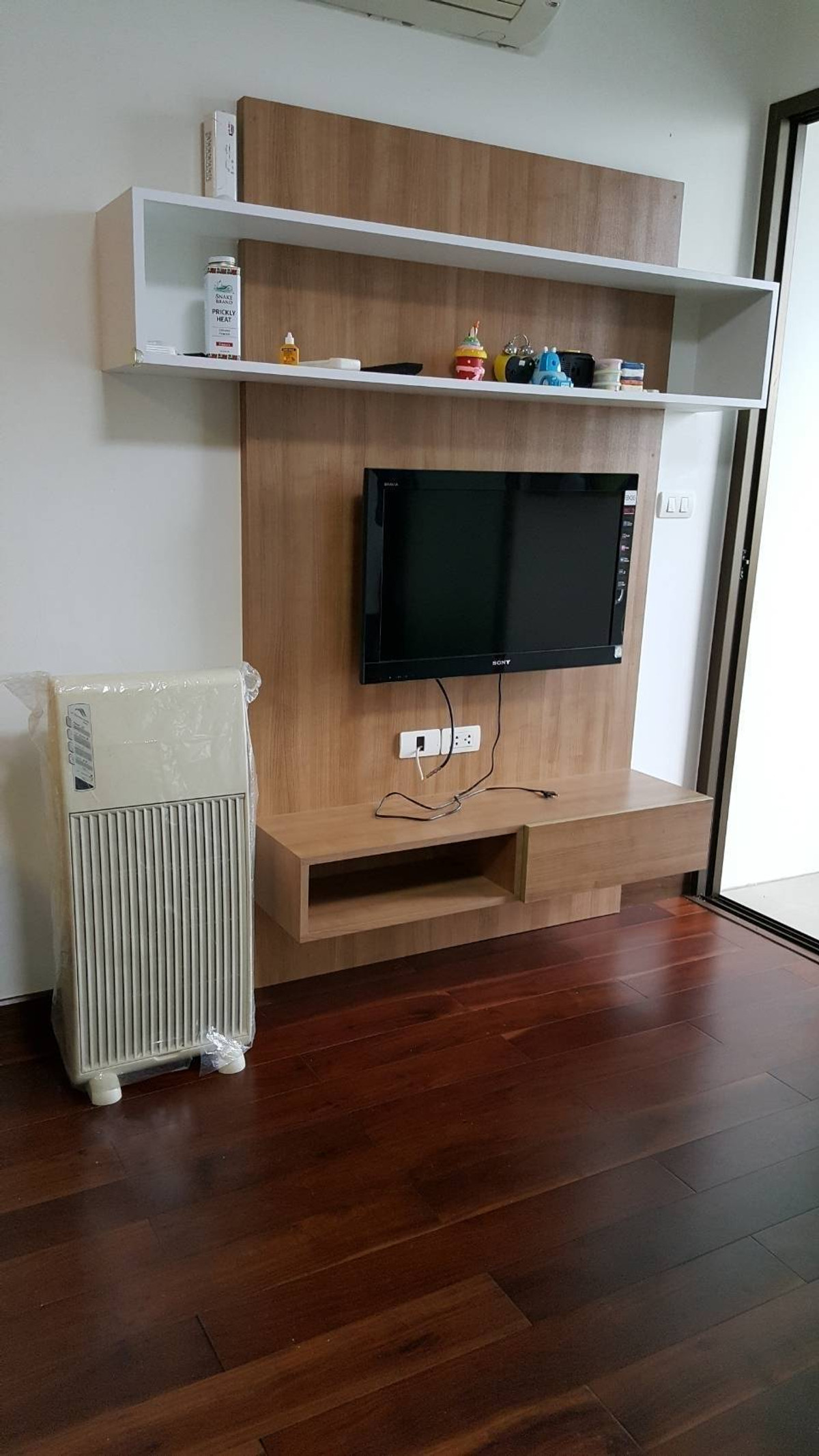 ให้เช่าคอนโดวงเวียนใหญ่ เจริญนคร : OMG1589  [ ไอดีโอ สาทร - ตากสิน ]  สตูดิโ + เช่าถูก  < ว่าง 1 พ.ย. 68 >  ++เปิดรับจองแล้ว++