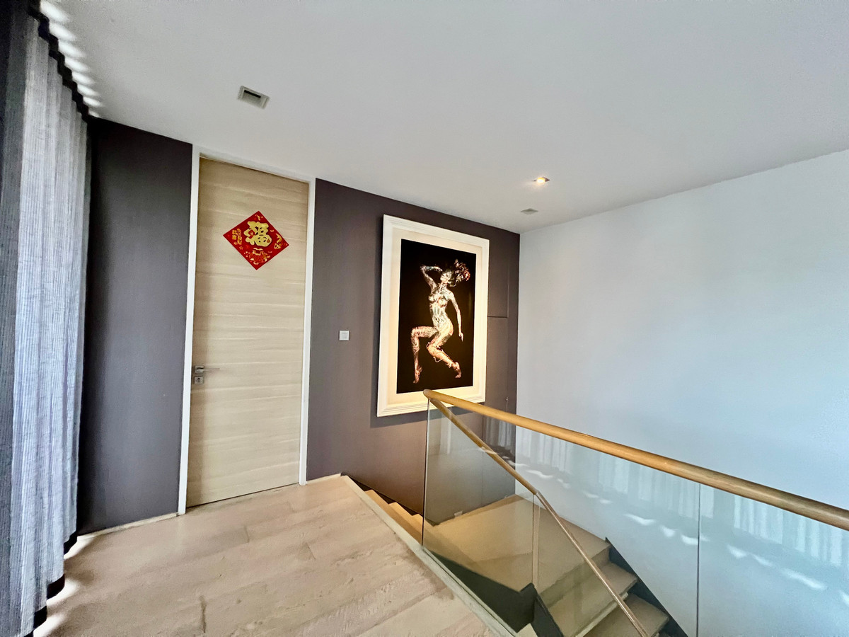 ให้เช่าบ้านเลียบทางด่วนรามอินทรา : ให้เช่าบ้านเดี่ยว 3 ชั้น สไตล์ Pool Villa โครงการ The Honor | บ้านหรูหลังใหญ่ สระว่ายน้ำส่วนตัว ห้องโฮมเธียเตอร์ พร้อมความเป็นส่วนตัวระดับสูง ใกล้ถนนเลียบด่วน เลี้ยงสัตว์ได้