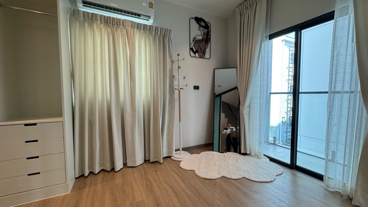 ให้เช่าบ้านพระราม 9 เพชรบุรีตัดใหม่ RCA : ให้เช่า📍บ้านหรู 4 ชั้นทำเลใจกลางเมือง รัชดา-พระราม9 ราคาเช่าสุดคุ้ม