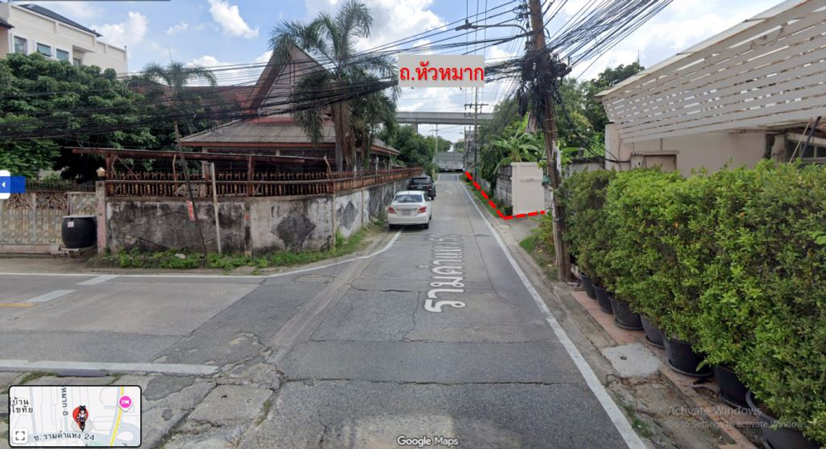 For SaleLandRamkhamhaeng, Hua Mak : Cheap land for sale, next to the main road, corner plot, Hua Mak - Ramkhamhaeng 50.