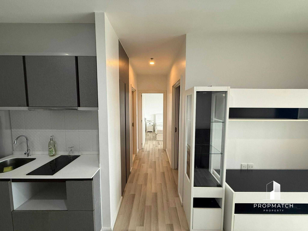 ✨Flash Deal ✨The Key Sathorn - Charoenrat( 2Bed 2Bath 55SQM.) แต่งครบพร้อมอยู่ !! เพียง 25,000บาทต่อเดือน Tel.0981315848 @propmatch Loading...