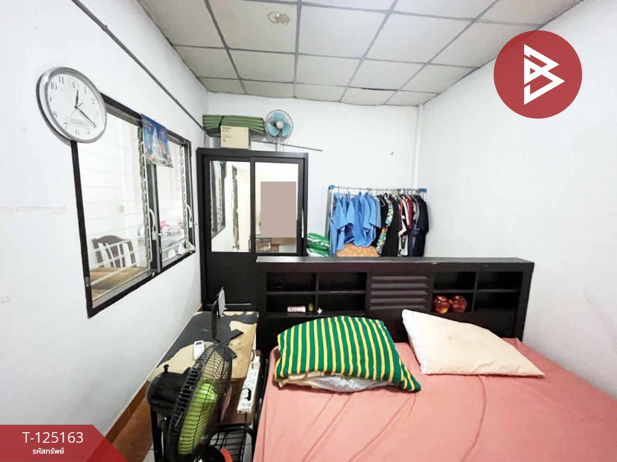 Townhouse for sale Amphon Place Village 2, Sukhapiban 5, Bang Khen, Bangkok Loading...