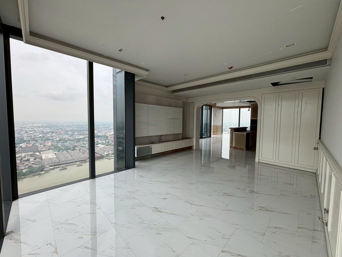 For SaleCondoRama3 (Riverside),Satupadit : Canapaya Residence sells in a Bare Shell style with a view of the Chao Phraya River. Many special gifts If interested in making an appointment to view urgently, please call.