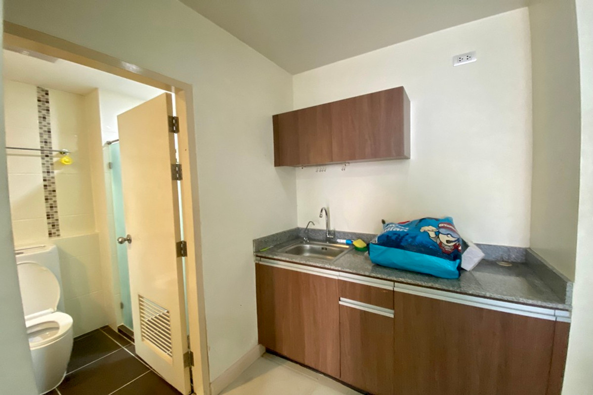 For SaleCondoSiam Paragon ,Chulalongkorn,Samyan : 🔥 For Sale !! South Facing !!🔥 Code C20230900487..........Wish @ Samyan, 1 bedroom, 1 bathroom, furnished, Special Deal!!📣📣