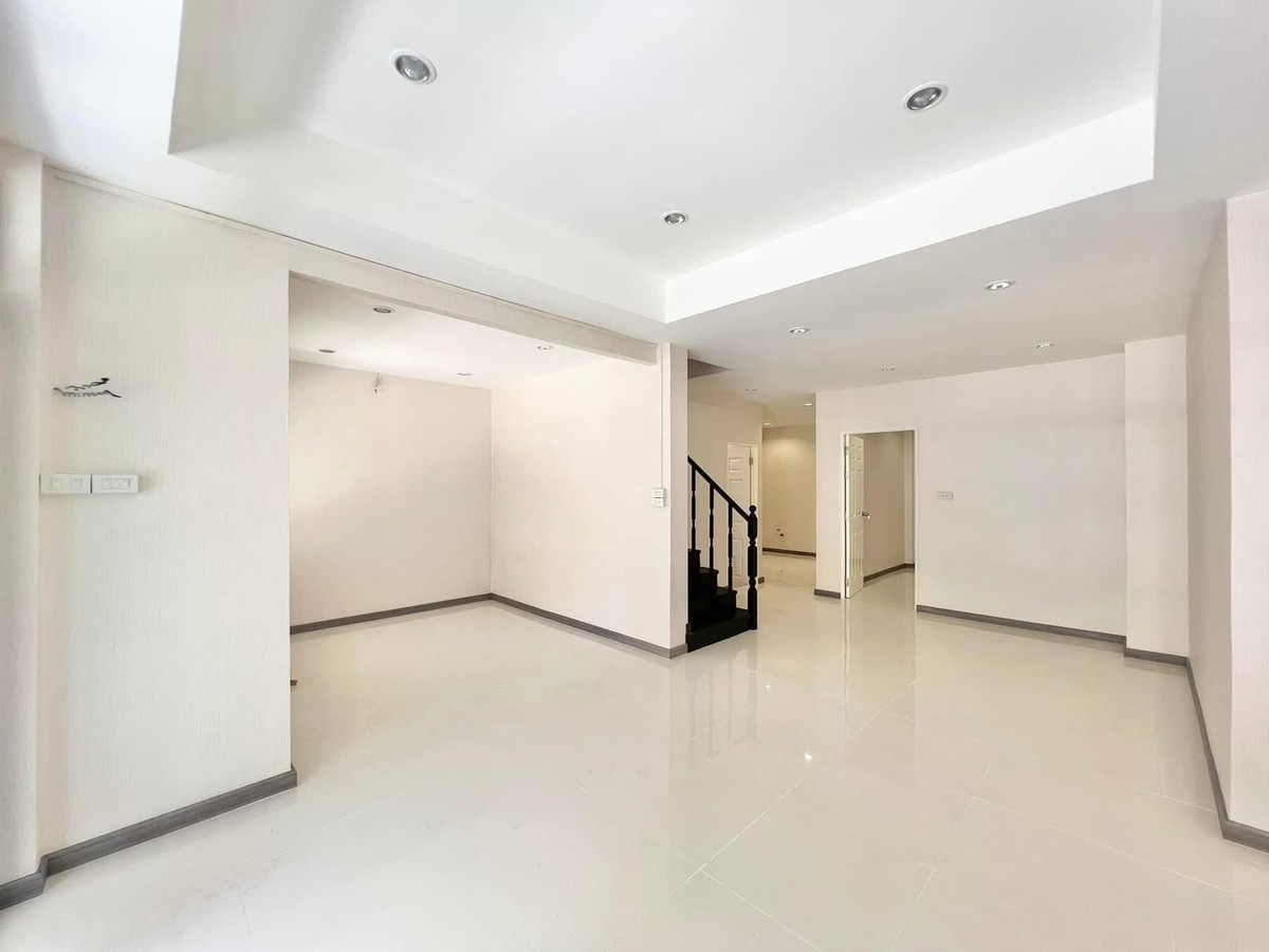 For SaleTownhomeEakachai, Bang Bon : Townhome Sathorn Grand Ville / 3 Bedrooms (FOR SALE), Sathorn Grand Ville / Townhome 3 Bedrooms (FOR SALE) BALL046