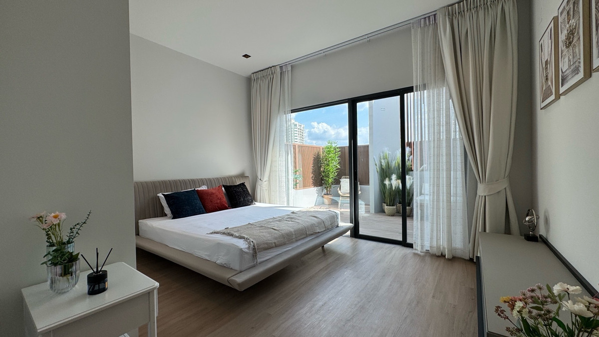 ให้เช่าบ้านพระราม 9 เพชรบุรีตัดใหม่ RCA : ให้เช่า📍บ้านหรู 4 ชั้นทำเลใจกลางเมือง รัชดา-พระราม9 ราคาเช่าสุดคุ้ม