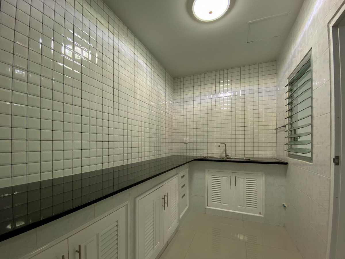 ขายทาวน์โฮมท่าพระ ตลาดพลู วุฒากาศ : ทาวน์เฮ้าส์ สาทร แกรนด์ วิลล์ / 4 ห้องนอน (ขาย), Sathorn Grand Ville / Townhouse 4 Bedrooms (FOR SALE) BALL002