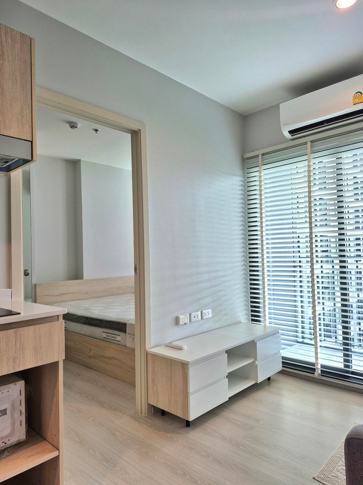 🎉 ห้องใหม่ 🎀เฟอร์ครบ 🌟พร้อมเข้าอยู่ คอนโด นิวโนเบิล ศรีนครินทร์–ลาซาล เจ้าของขายเอง Loading...