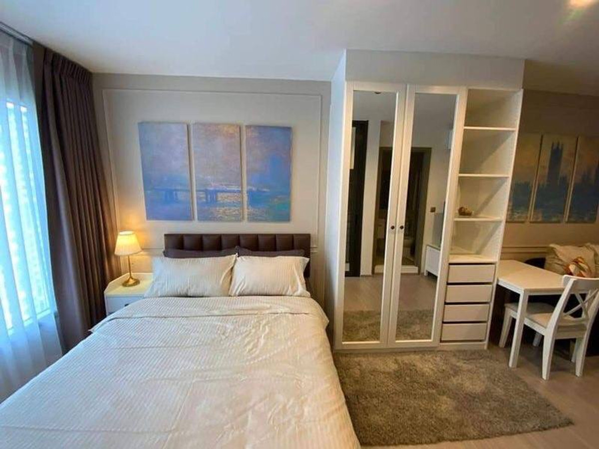 เช่า RR1317 Life Asoke Hype ห้องสวย เฟอร์นิเจอร์ครบ ใกล้รถไฟฟ้า MRT พระราม9 Loading...