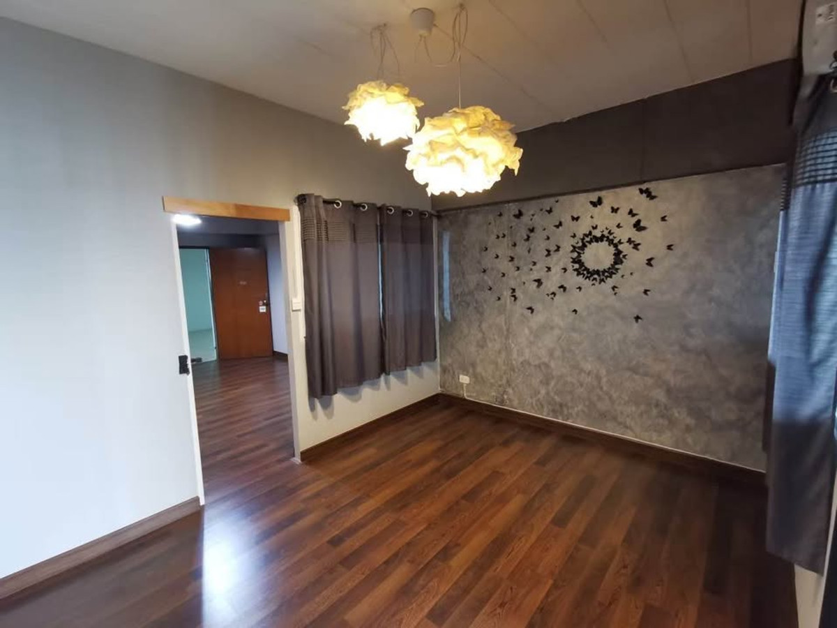 ขายคอนโดเสรีไทย-นิด้า : ขายด่วน 1.25 ลบ. คอนโด สุขาภิบาล 3 แมนชั่น ใกล้รถไฟฟ้าแยกลำสาลีเพียง 200 เมตร (S5145)